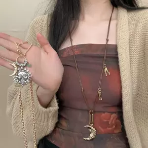 Mới Phong Cách Trung Quốc Mặt Trời Mặt Trăng Mặt Dây Chuyền Vòng Cổ Nữ Retro Phong Cách Dân Tộc Áo Len Dây Chuyền Ánh Sáng Sang Trọng Cao Cấp Vòng Cổ Dây Chuyền