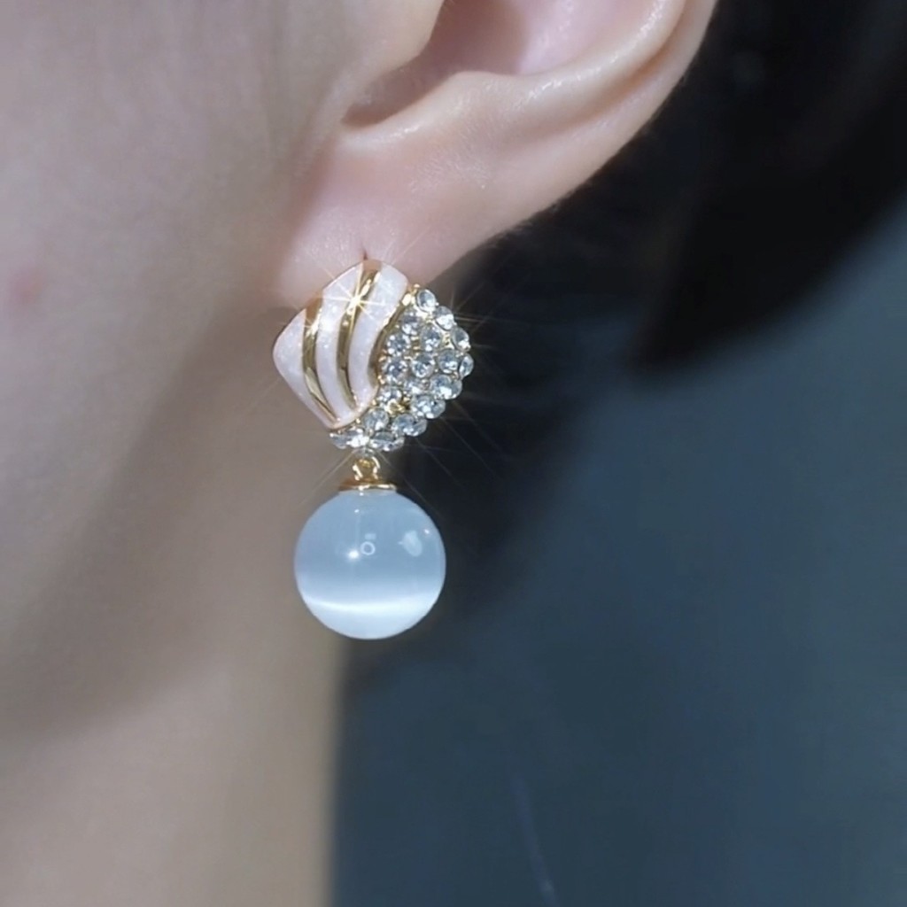 Bông tai kim bạc đá mắt mèo thanh lịch