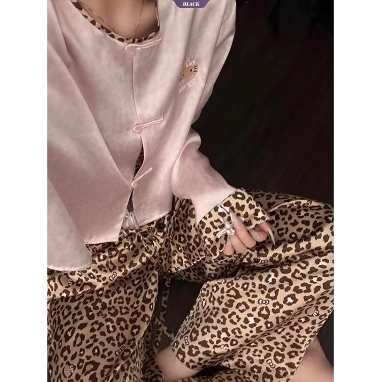 Bộ đồ ngủ Hello Kitty nữ, quần áo dài tay họa tiết da báo đáng yêu