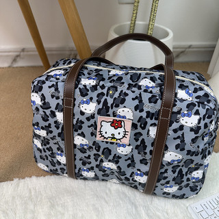 Túi đeo vai cổ điển HelloKitty công suất lớn mới