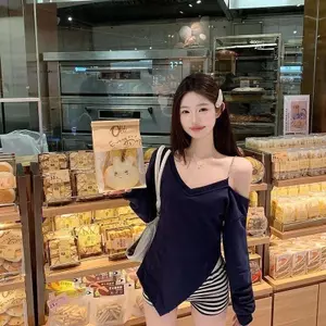 Áo nỉ dài tay cổ phẳng phong cách Mỹ mùa xuân, mùa thu thiết kế không đều quây Hot Girl Top