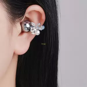 Bộ phụ kiện trang trí cặp đôi quyến rũ thời trang btsg với chi tiết phù hợp để đeo và sử dụng hàng ngày