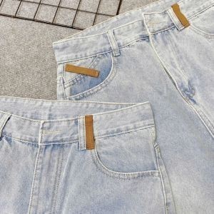 Quần Jean Bigsize Nữ Lưng Cao Màu Xanh Wash Sáng Cá Tính Cải Denim Cho Chubby Q568