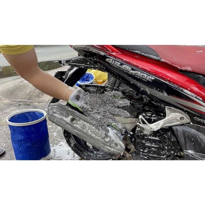 Găng Tay Rửa Xe Xỏ 5 Ngón Siêu Mềm Dễ Dàng Luồng Lách Nơi Hẹp.