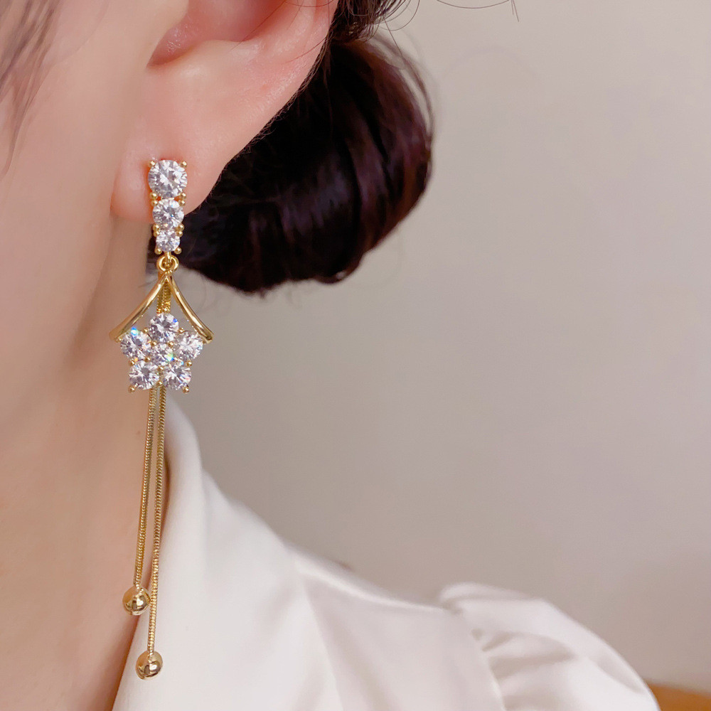 Bông tai dài hình ngôi sao sang trọng nhẹ nhàng mùa hè