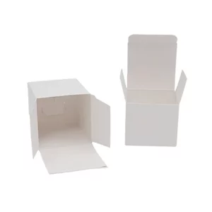 Hộp bìa cứng màu trắng có sẵn Hộp đóng gói cung cấp độc quyền Hộp màu vuông tùy chỉnh Hộp trắng nhỏ đa năng AKDF