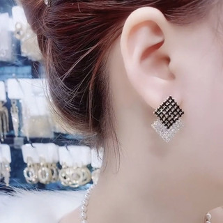 Bông tai thiết kế hình học kim cương giả tinh tế, phong cách retro thanh lịch mới lạ