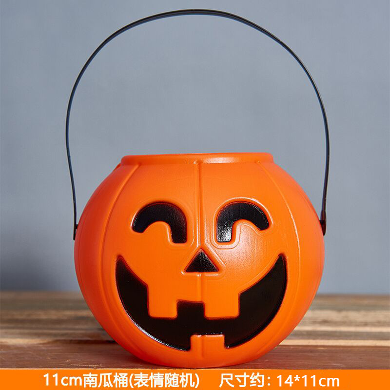 🔥 bí ngô halloween 🔥 xô bí ngô trang trí 2025 Giỏ bí ngô kẹo di động đạo cụ kẹo có thể biểu diễn chống đỡ có hàng sẵn ❊Dạ Quang Halloween Bí Ngô Đèn Lồng Trẻ Em Đạo Cụ Bí Ngô Xô Bố Trí Cảnh Trang Trí Đèn Lồng Di Động Có Nắp❤