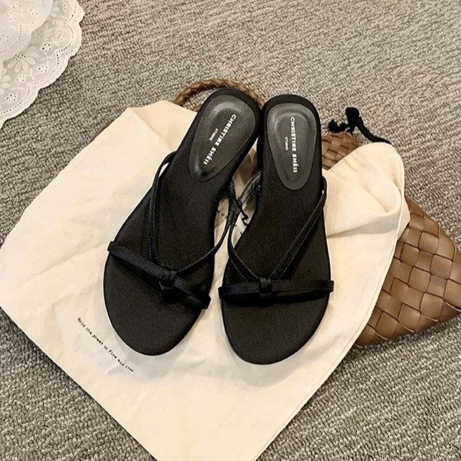 Mùa Hè Bên Ngoài Mặc Dây Đeo Mỏng Dép Lật Đế Dày Flip-Flops Thời Trang Nữ Màu Trơn Màu Sắc Tươi Sáng Sức Sống Du Lịch Mùa Hè Kỳ Nghỉ Nêm Gót Dép Dép Nhà Máy Giá Bán Buôn