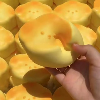 Đồ chơi giải nén bánh mì mô phỏng phục hồi chậm, Công cụ giải nén hoạt hình ghim và chơi