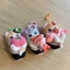 YT4 Mướp Sang Trọng Dễ Thương Sushi Cá Mập Mèo Sang Trọng Túi Quyến Rũ Hoạt Hình Mèo Con Mặt Dây Chuyền Ba Lô Trang Trí