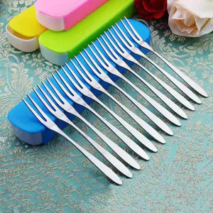 Trái Cây Nĩa Trái Cây Bộ Thép Không Gỉ Sáng Tạo Dễ Thương Trẻ Em Phong Cách Châu Âu Nhỏ Sang Trọng Nĩa Hộ Gia Đình Trái Cây Chọn Trái Cây Chèn CDJG