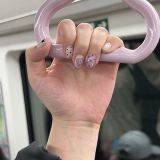 Mật Ong Tình Yêu Ngôi Sao Hàn Quốc Hoạt Hình Dễ Thương Làm Móng Tay Cao Cấp Trắng Nhỏ Móng Tay Ngắn Đeo Có Thể Tháo Rời