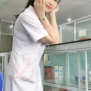 Áo blouse (Blu) ngắn cho cả nam và nữ phục vụ cho phòng khám, bệnh viện và các cơ sở y tế