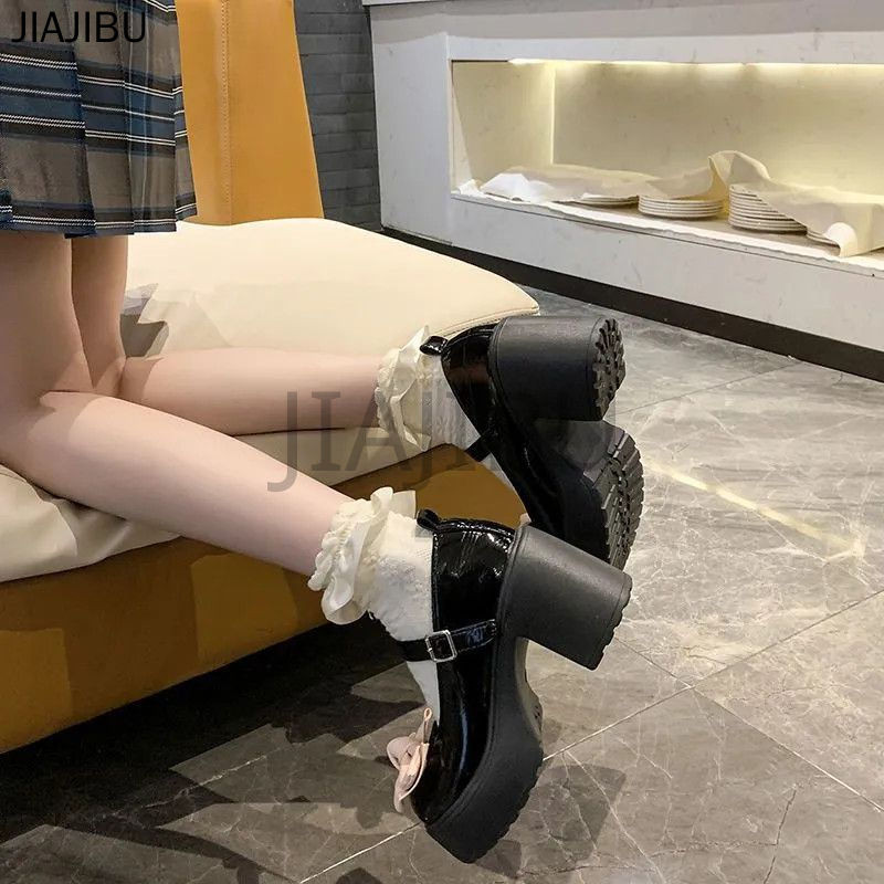 Size 34-44 Giày Da Gót Dày Màu Be/đen Chất Lượng Cao Đồng Phục JK Nhật Bản Lolita Nơ Cho Trường Học Giày Cao Gót Công Chúa Cosplay Mũi Tròn Chống Trượt Cỡ Lớn Phong Cách Pháp Cổ Điển Dành Cho Nữ Korean Fashion Platform Mary Jane Doll Shoes