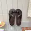 TT 2026 Phong Cách Mới Giày Sandal Da Thật Chính Hãng Dây Đeo Chéo Dép Nữ Mùa Hè Phù Hợp Với Thoải Mái Đi Biển Dép Dép
