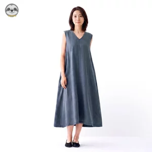 Phong cách Nhật Bản Muji / Đầm cổ chữ V không tay bằng vải lanh Cotton / Váy dài thẳng dáng rộng mát mẻ / Váy màu trơn đơn giản