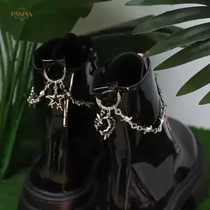 PNPIA- 1 Dây chuyền trang trí giày hai gai có thể tháo rời Retro Gothic Punk Dễ dàng tháo rời Cơ chế Bule Lý tưởng DIY Phụ kiện thời trang