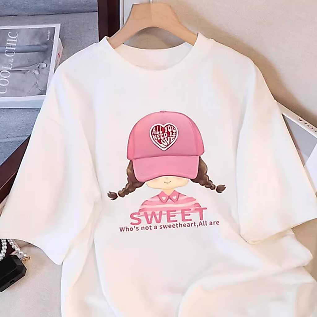 Áo Thun Nữ Tay Lỡ SWEET In Hình Cô Gái Đội Mũ Cực Dễ Thương, Phong Cách Hàn Quốc, Form Rộng Unisex