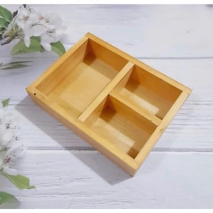 Khay Gỗ Đựng Phấn Cao Cấp – Chia Ngăn Tiện Lợi Cho Giáo Viên