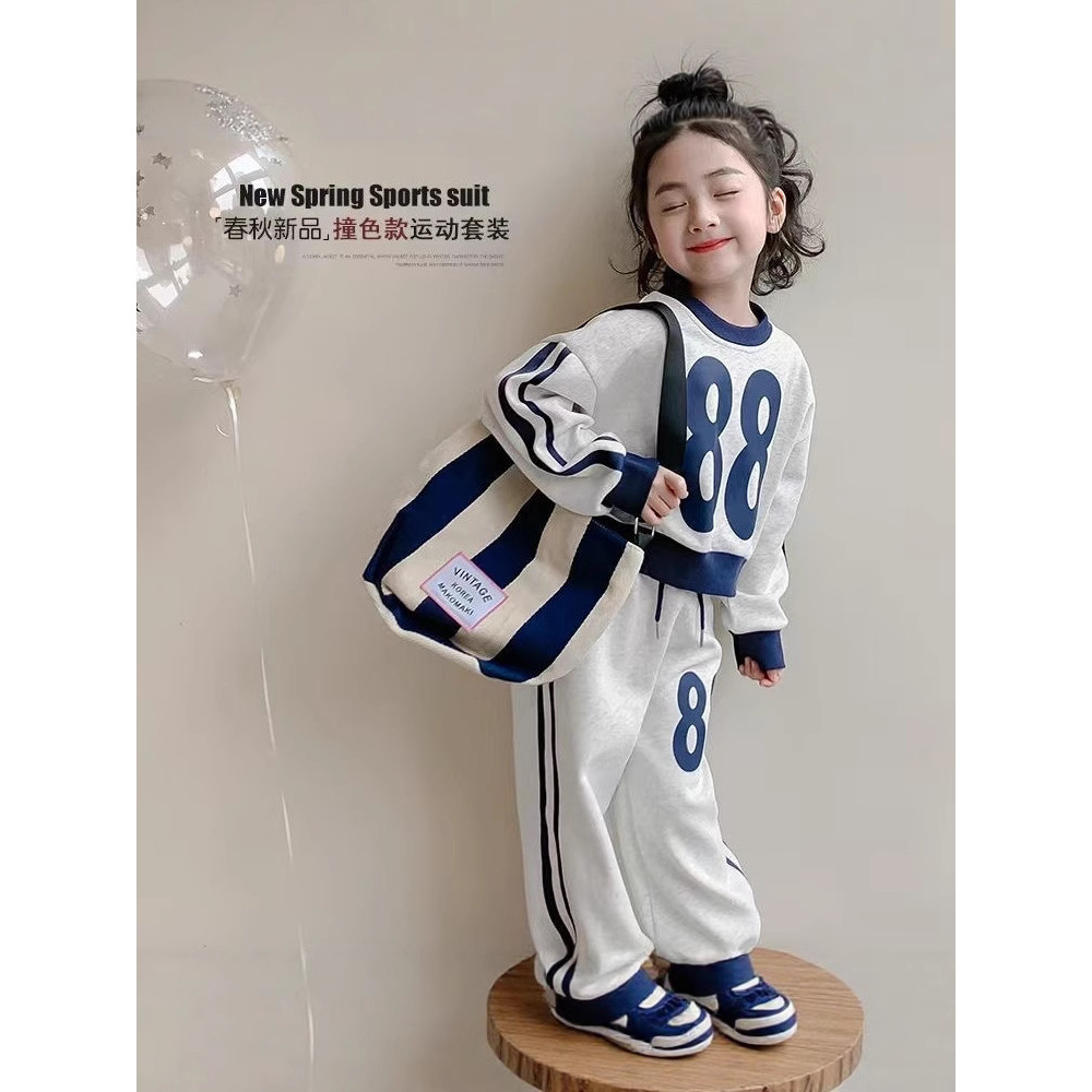 ​Bộ đồ thường ngày cho bé gái Xuân Thu Áo thun chui đầu Bộ đồ hai mảnh cỡ 80-150​ 0599