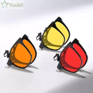Kính râm kẹp YUUKII, Kính râm lật siêu nhẹ chống ánh sáng xanh, Kính chơi game cạnh tranh vuông cổ điển phân cực chống chói di động để chơi game lái xe ban đêm