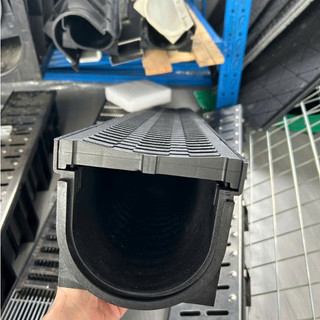 Máng rãnh cống thoát nước nhựa ID100x100mm nắp HDPE Inox Thép mạ kẽm giảm lắng thoát nhanh dễ bảo trì