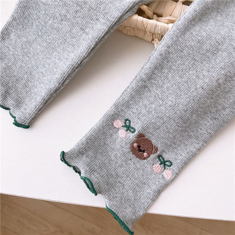 ​Quần legging bé gái Gấu nhỏ Cherry Quần ngoài mỏng mùa hè Size 90-140​ B7KR