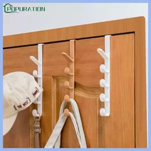 Giá treo cửa POP có 5 móc treo quần áo trên giá treo khăn cửa