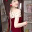 Cổ một dòng hoa màu đỏ phù hợp cho nữ mùa hè Phiên bản Hàn Quốc Khâu áo thun ngắn tay Niche Top 2026