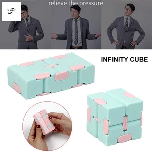 Trò chơi công cụ cảm giác mini Cubes Fidget dành cho trẻ em và người lớn Tiện ích mini mát mẻ để giảm căng thẳng / lo âu và giết thời gian