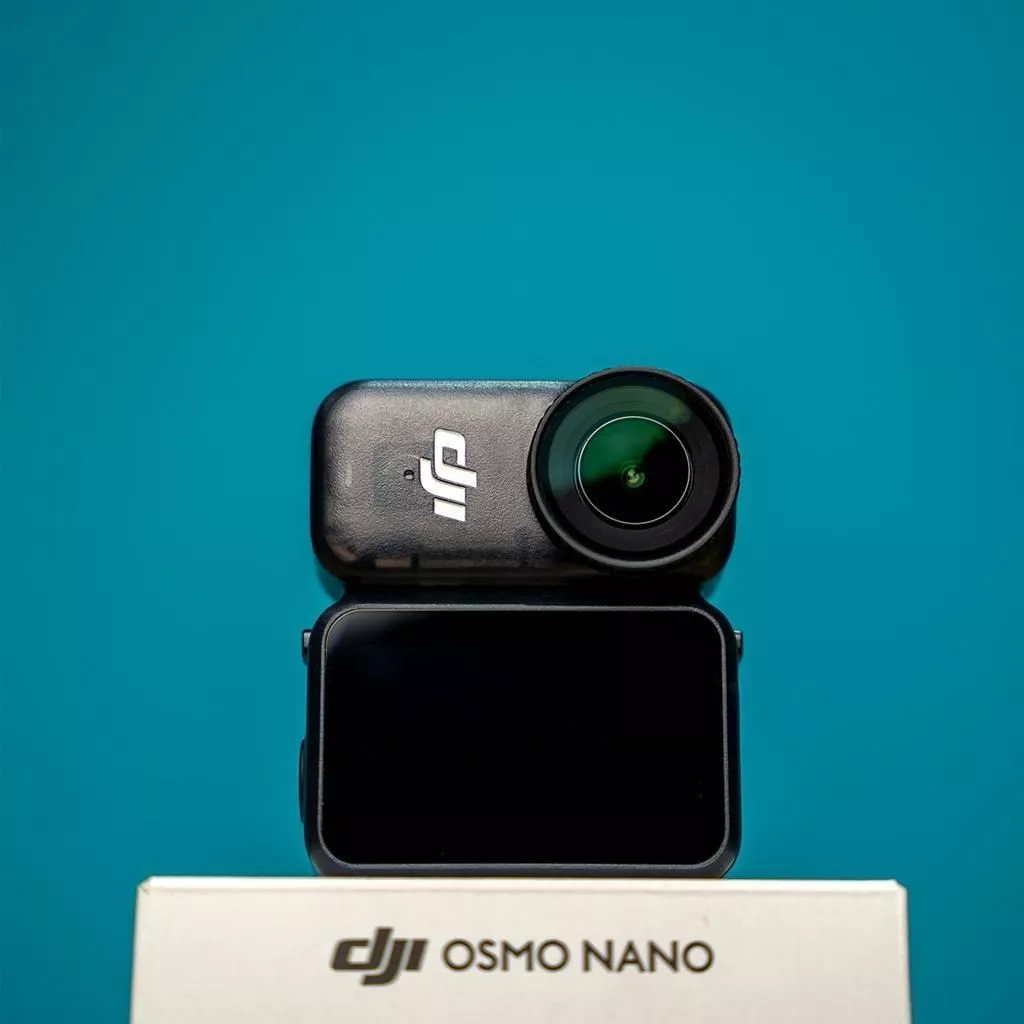 Camera Hành Động DJI Osmo Nano Siêu Nhẹ, Màn Hình OLED, Quay Video Lên Đến 4K/60fps
