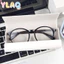 Hộp đựng kính cỏ ba lá mèo trắng dễ thương Hộp đựng kính mắt di động để sử dụng hàng ngày