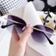 Kính Mát Kim Loại Hợp Thời Trang Hình Bướm Lớn Bán Khung Chống Tia UV Kính Mắt Sử Dụng Hàng Ngày Cho Nữ Và Bé Gái