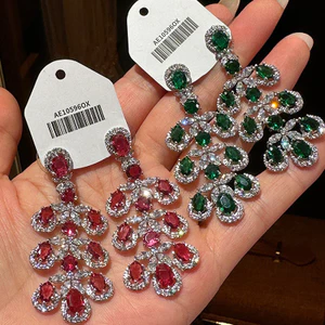 Hàn Quốc Hoa Zircon Tua Rua Ánh Sáng Sang Trọng Thanh Lịch Bông Tai Dài Bán Buôn