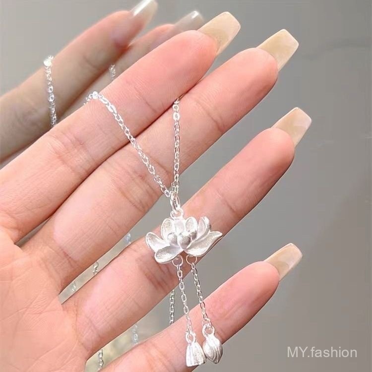 Bông Sen Tua Rua Vòng Cổ Nữ - Thiết Kế Mới, Mang May Mắn và Phong Cách Hiện Đại