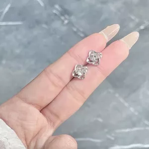 Bạc Bốn Lá Bông Tai Cỏ Ba Lá Bông Tai Nhẹ Sang Trọng Cao Cấp Bông Tai Tặng Vợ Bạn Gái Sang Trọng Đơn Giản Cao Quý Nổi Bật 2026 6.16