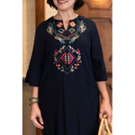 M COLLECTION | Váy Đầm Suông Xẻ Tà Nữ Trung Niên Tặng Mẹ Linen Thêu Hoa Thổ Cẩm Tay Lỡ Cổ Trụ D12933 — ảnh 7