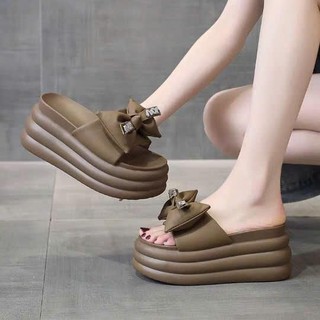 DÉP BM NƠ CHỮ ĐÁ 7CM DÒNG HÀNG CAO CẤP PP JJ KK UUGG 00