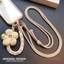Phụ kiện điện thoại di động Dopamine Cotton Dây buộc điện thoại di động Thân dài có thể quay lại Dây đeo điều chỉnh đa chức năng Camera ngoài trời Dây chuyền chống thất lạc phổ biến cho điện thoại di động