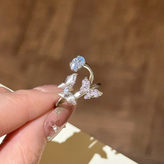 Nhẫn nữ giọt nước xanh topaz với thiết kế cánh bướm, phong cách thoáng mát