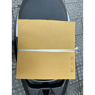 giấy lót lồng chim chào mào 2kg( xấp vuông 2 kg)  - size 34
