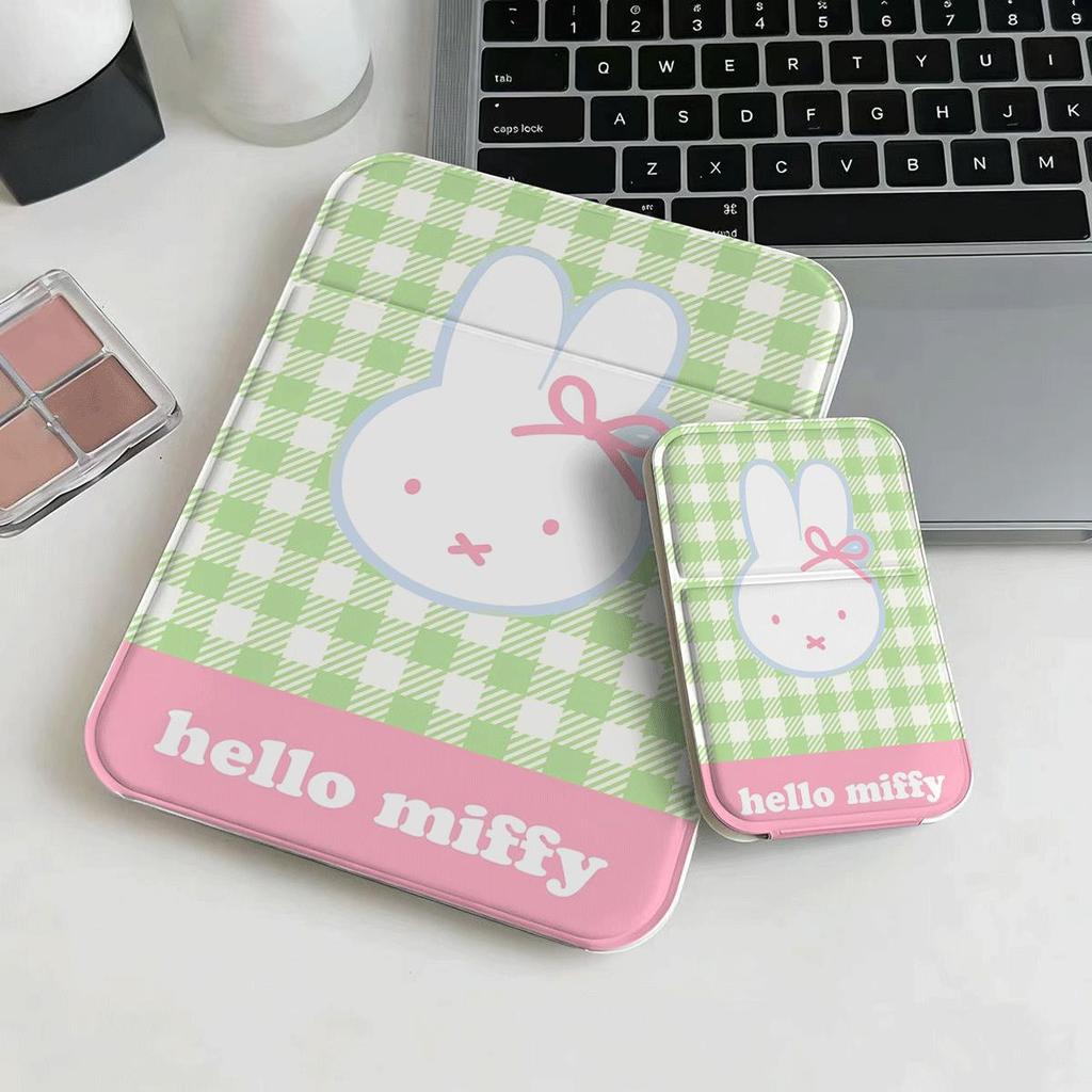 Gương gấp mini họa tiết thỏ Miffy ô vuông xanh gương nổi tiếng