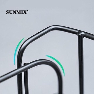 Giá đỡ phía sau và giỏ xe đạp gấp gọn, tiện lợi cho việc chở hàng