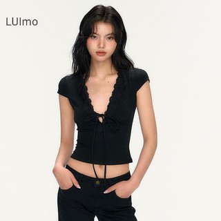 LUImo Áo Thun Nữ Cổ Chữ V Thẳng Vai, Form Ngắn Gọn, Phù Hợp Mùa Hè