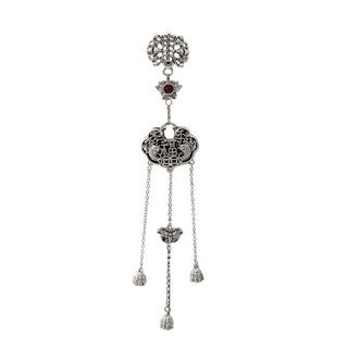 Dây chuyền cổ điển Trung Hoa với tua rua thổ cẩm và thiết kế retro plum fan