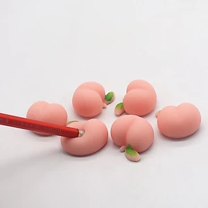Phụ Kiện Trang Trí Điện Thoại Hình Bánh Bao/ Quả Đào Bằng TPR Mềm Ba Chiều Dễ Thương