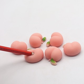 Phụ Kiện Trang Trí Điện Thoại Hình Bánh Bao/ Quả Đào Bằng TPR Mềm Ba Chiều Dễ Thương