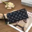 Ví Nữ 2025 Dài Chống Mất Ly Hợp Retro Phù Hợp Với Dung Tích Lớn Ví Mềm Dây Kéo Túi Điện Thoại Di Động