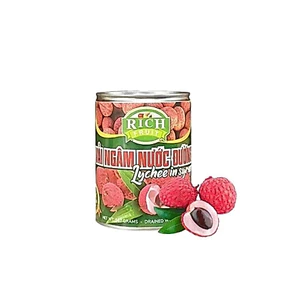 Vải Ngâm Richs Lon 565g - Vải Lon Ngâm Đường
